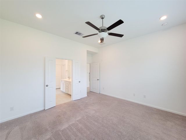 9422 Vista Falls Trace, Houston, TX 77365