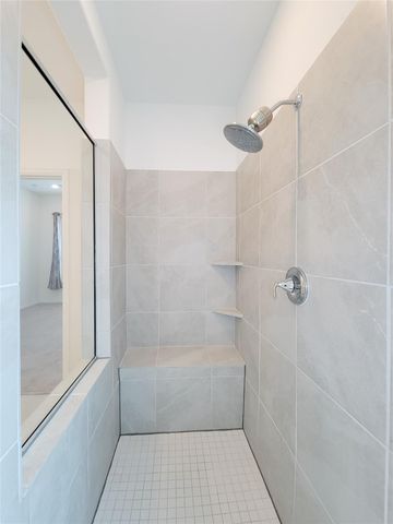 9422 Vista Falls Trace, Houston, TX 77365
