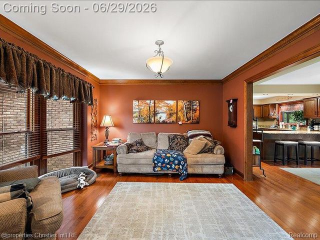 38696 Wakefield Court, Northville, MI 48167
