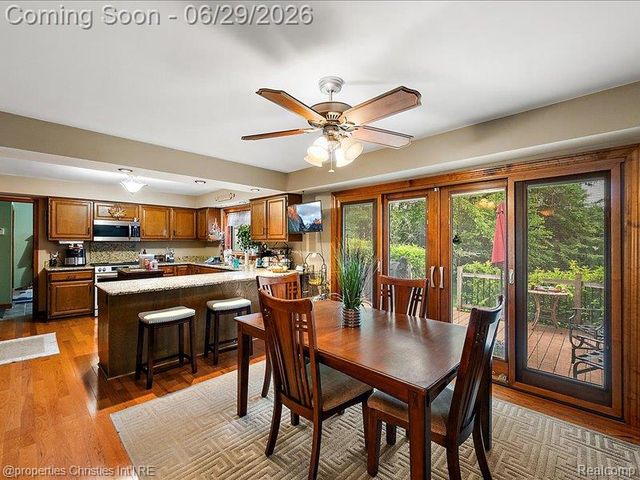 38696 Wakefield Court, Northville, MI 48167
