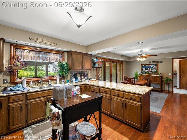 38696 Wakefield Court, Northville, MI 48167