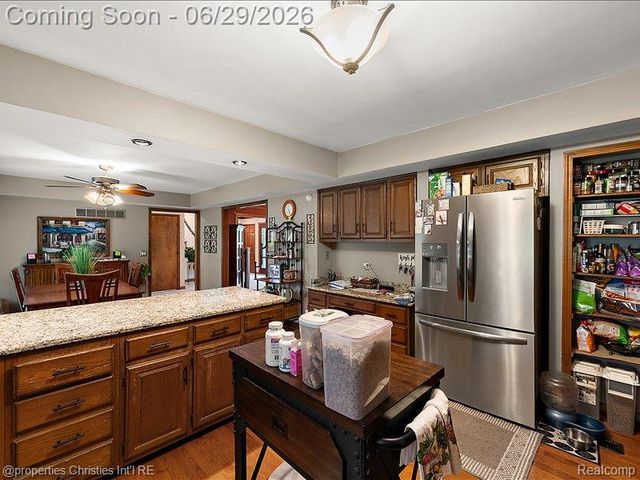 38696 Wakefield Court, Northville, MI 48167