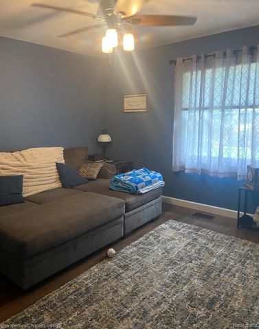 38696 Wakefield Court, Northville, MI 48167