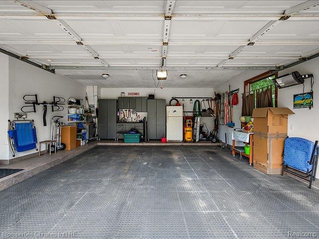 38696 Wakefield Court, Northville, MI 48167