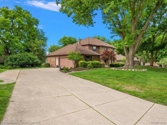 38696 Wakefield Court, Northville, MI 48167