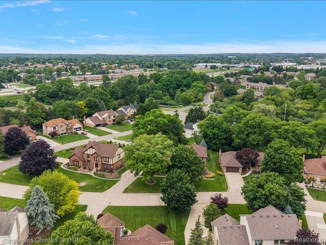 38696 Wakefield Court, Northville, MI 48167