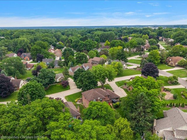 38696 Wakefield Court, Northville, MI 48167