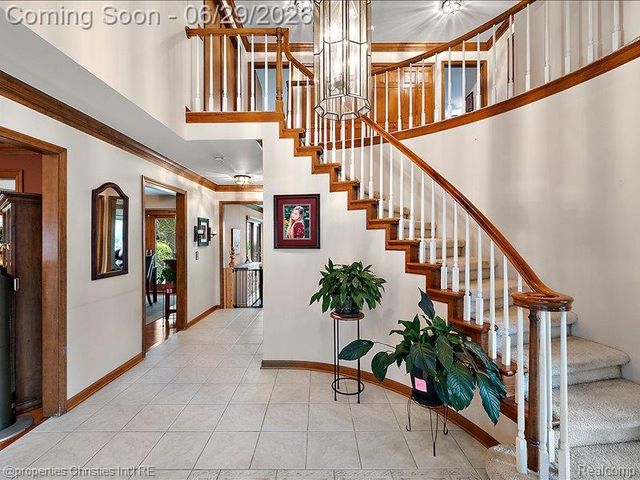 38696 Wakefield Court, Northville, MI 48167