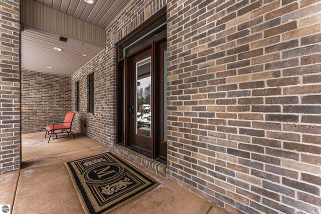 3378 Silver Farms Lane, Traverse City, MI 49684