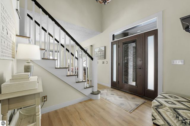 3378 Silver Farms Lane, Traverse City, MI 49684