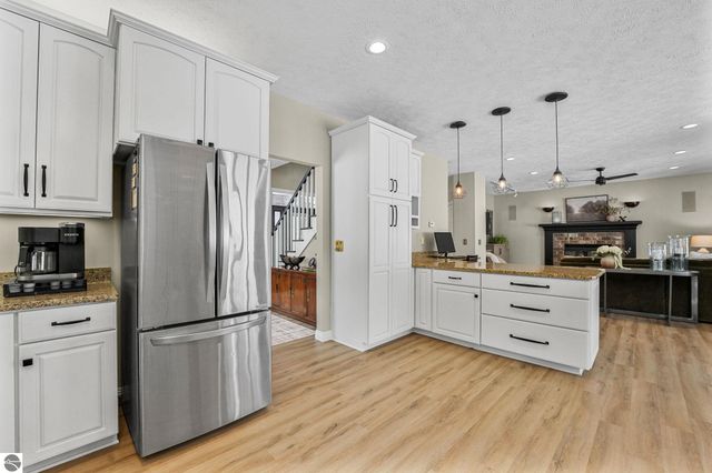 3378 Silver Farms Lane, Traverse City, MI 49684