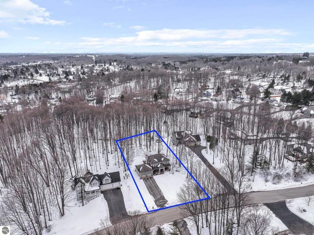 3378 Silver Farms Lane, Traverse City, MI 49684