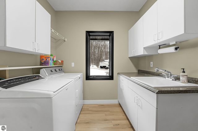 3378 Silver Farms Lane, Traverse City, MI 49684