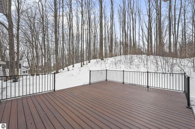 3378 Silver Farms Lane, Traverse City, MI 49684