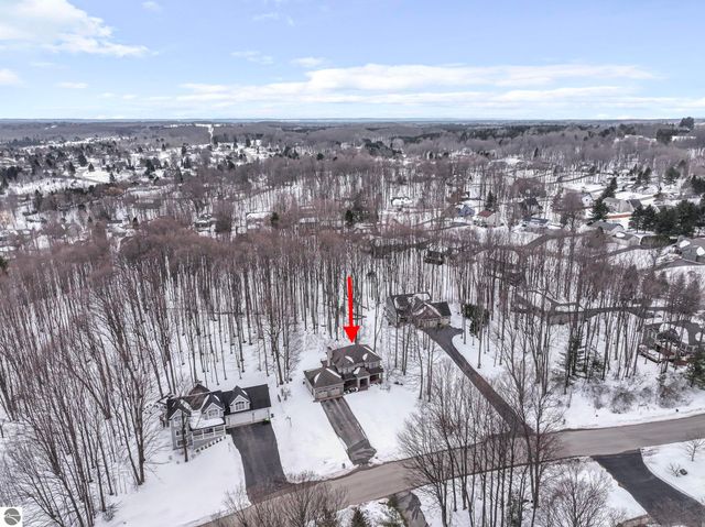3378 Silver Farms Lane, Traverse City, MI 49684