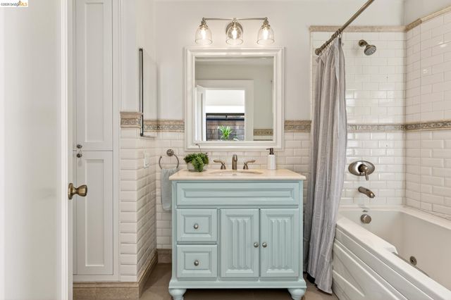 1331 Excelsior Ave, Oakland, CA 94602