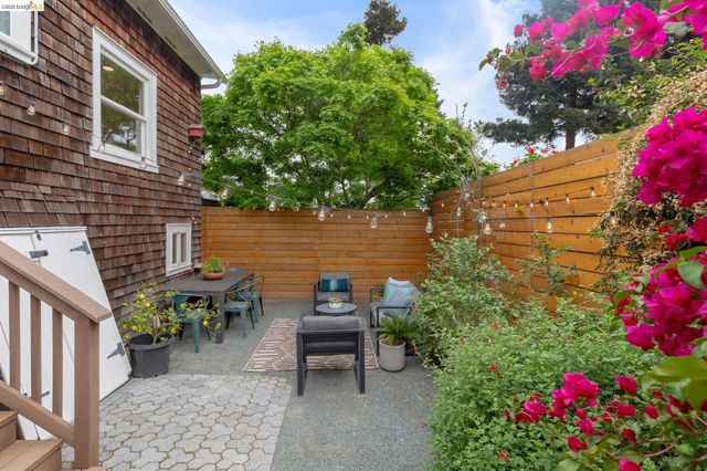 1331 Excelsior Ave, Oakland, CA 94602