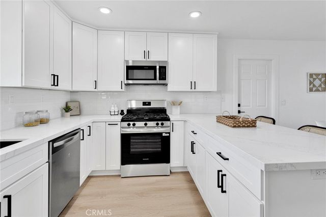 12810 Navajo, Apple Valley, CA 92308