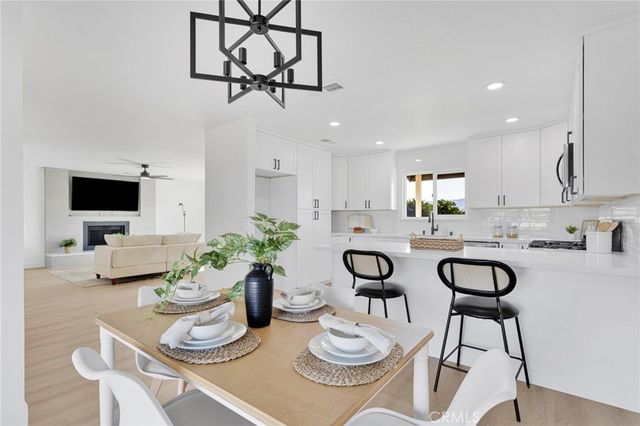 12810 Navajo, Apple Valley, CA 92308