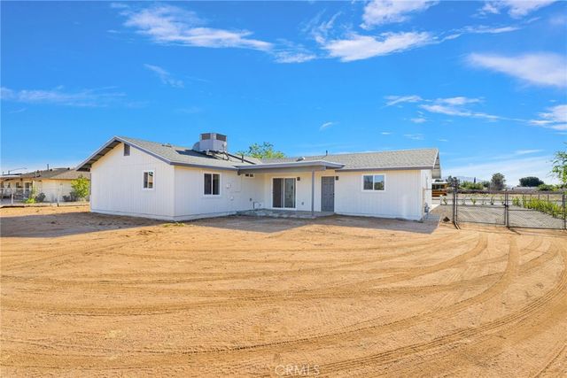 12810 Navajo, Apple Valley, CA 92308