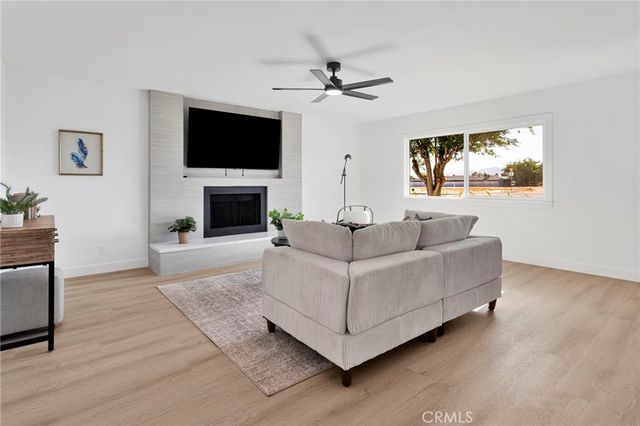 12810 Navajo, Apple Valley, CA 92308