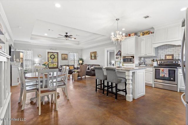 17424 Rayford Shumock Road, Moss Point, MS 39562