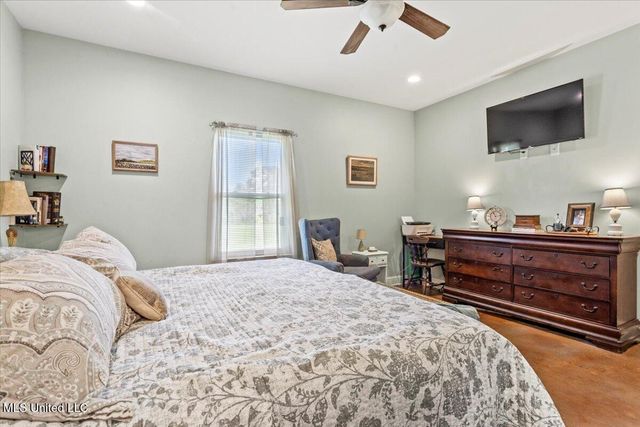 17424 Rayford Shumock Road, Moss Point, MS 39562
