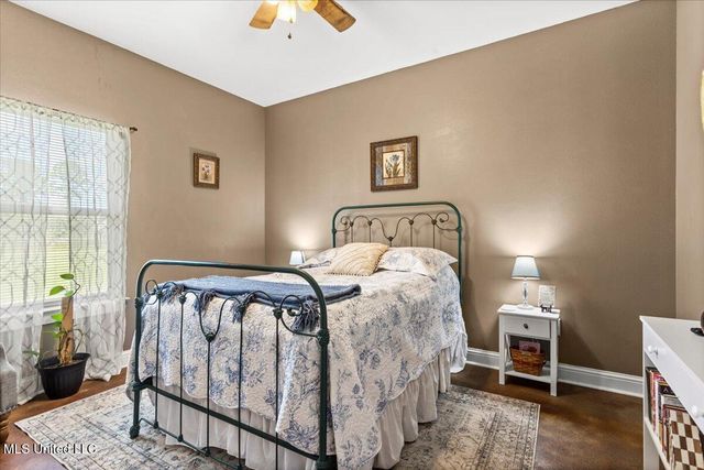 17424 Rayford Shumock Road, Moss Point, MS 39562