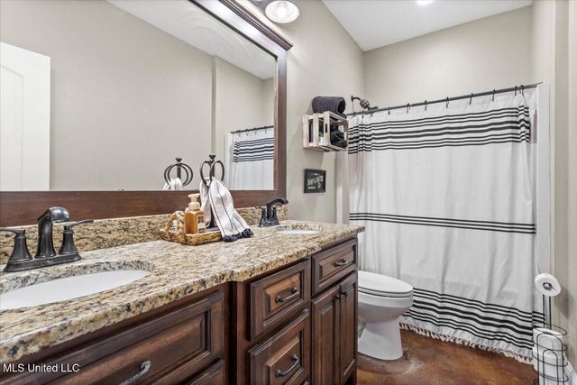 17424 Rayford Shumock Road, Moss Point, MS 39562