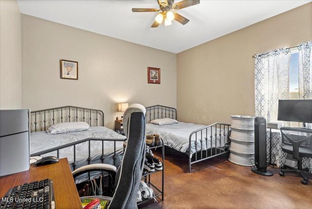 17424 Rayford Shumock Road, Moss Point, MS 39562