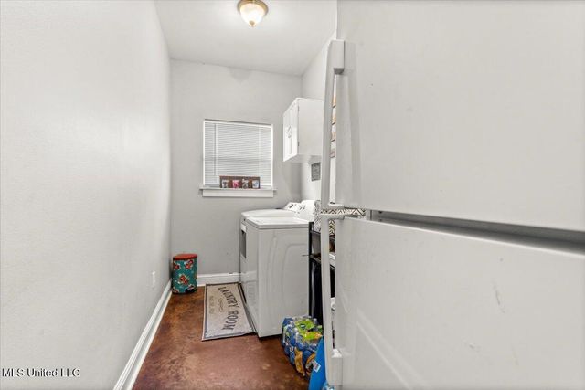 17424 Rayford Shumock Road, Moss Point, MS 39562
