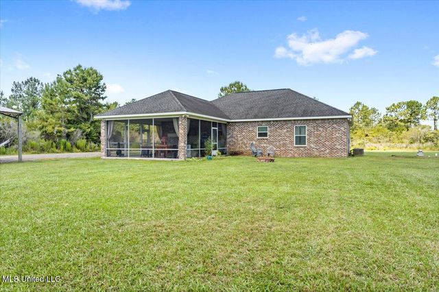 17424 Rayford Shumock Road, Moss Point, MS 39562