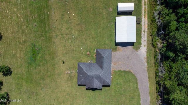 17424 Rayford Shumock Road, Moss Point, MS 39562
