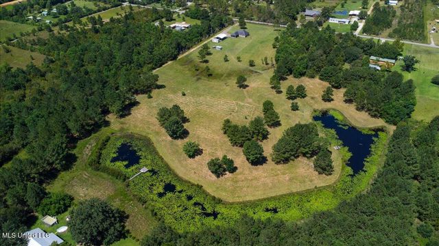 17424 Rayford Shumock Road, Moss Point, MS 39562