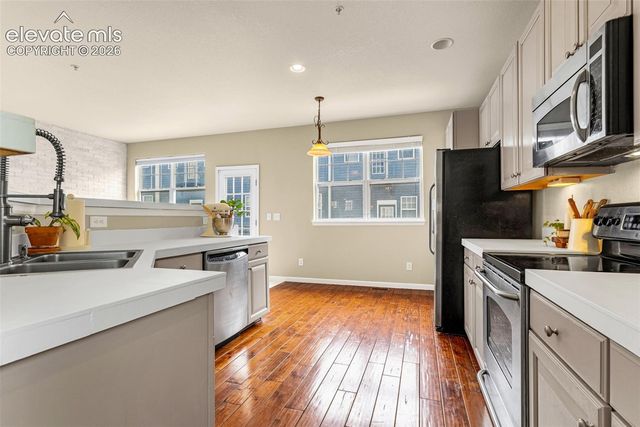 848 Wahsatch Ridge Point, Colorado Springs, CO 80903