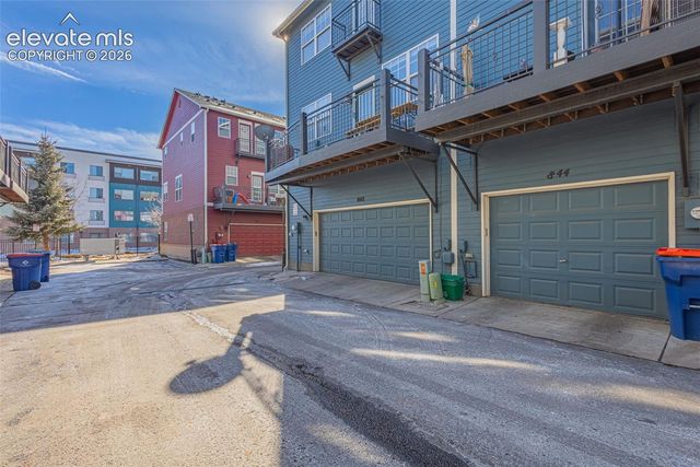 848 Wahsatch Ridge Point, Colorado Springs, CO 80903