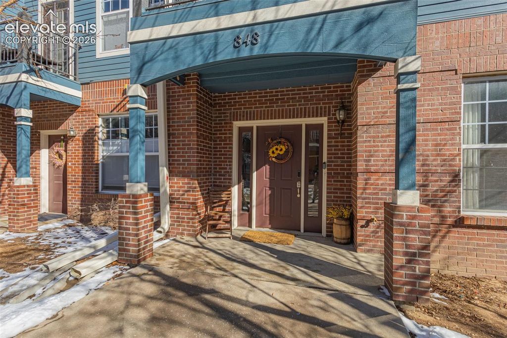 848 Wahsatch Ridge Point, Colorado Springs, CO 80903