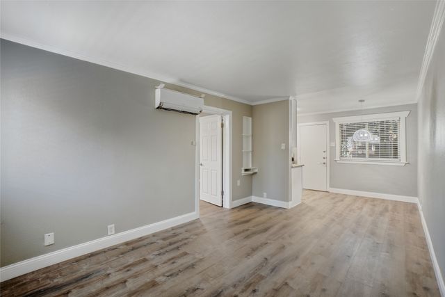 3310 Douglas Avenue C, Dallas, TX 75219