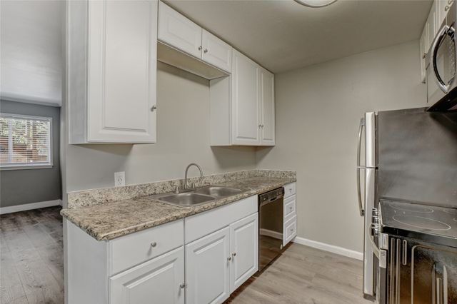 3310 Douglas Avenue C, Dallas, TX 75219