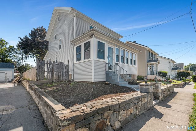 54 Fleet Street, Bridgeport, CT 06606