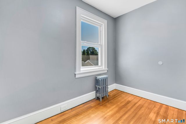54 Fleet Street, Bridgeport, CT 06606