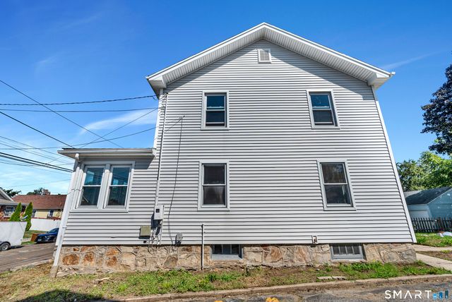54 Fleet Street, Bridgeport, CT 06606