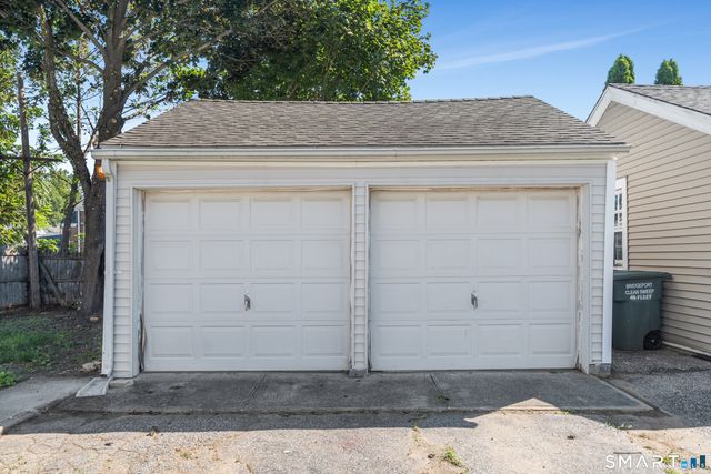 54 Fleet Street, Bridgeport, CT 06606