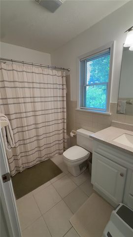1427 Fieldcrest Drive, Webster, NY 14580