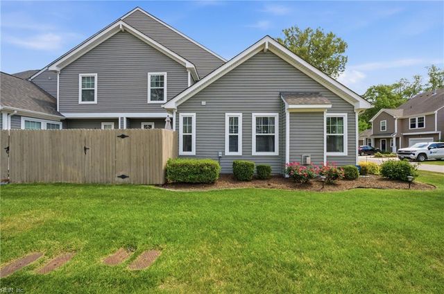 941 Vineyard Pl Unit B, Suffolk, VA 23435