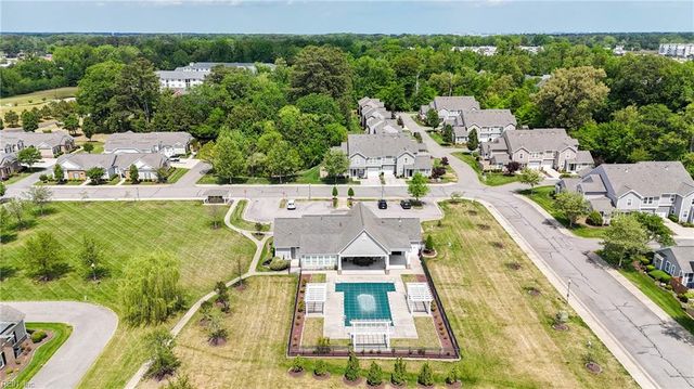 941 Vineyard Pl Unit B, Suffolk, VA 23435