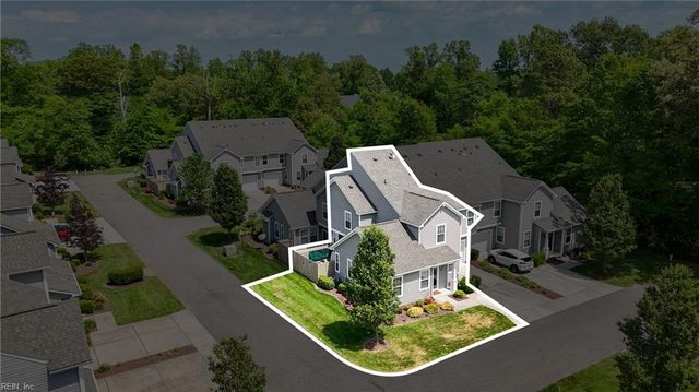 941 Vineyard Pl Unit B, Suffolk, VA 23435