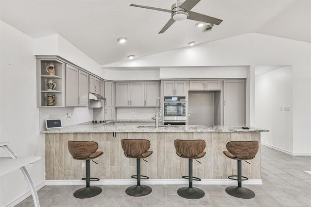 1823 Tiki Drive, Galveston, TX 77554