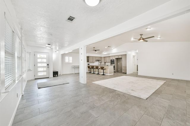 1823 Tiki Drive, Galveston, TX 77554