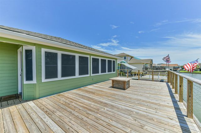 1823 Tiki Drive, Galveston, TX 77554